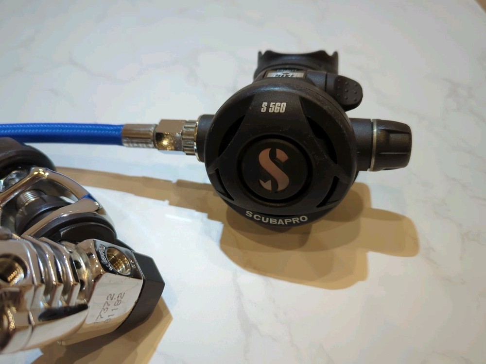 Scubapro regulator S560 and mk21