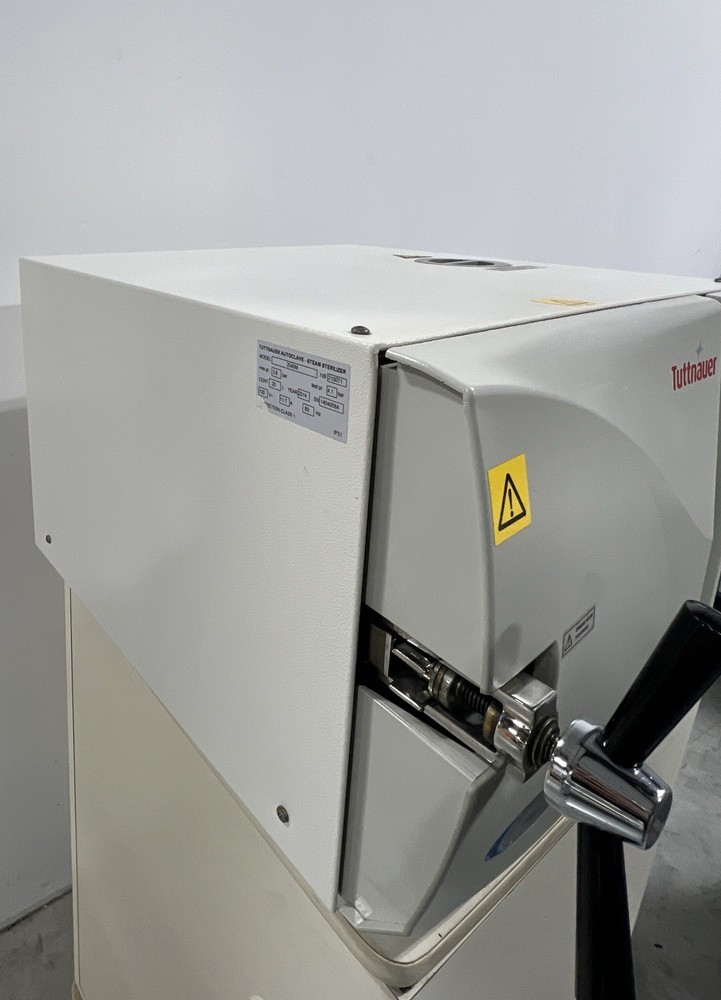 Tuttnauer 2540M Steam Sterilizer Autoclave. Clean!!