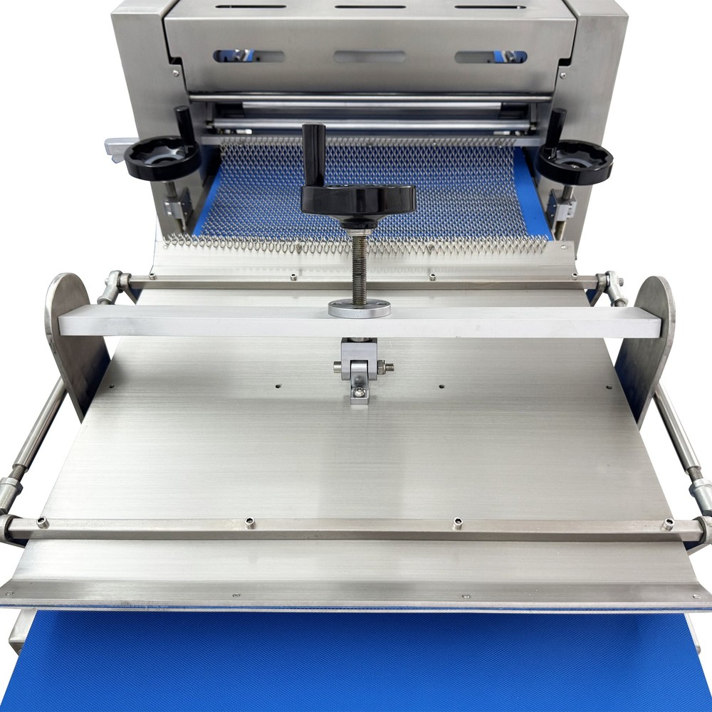 Continuous Dough Forming Machine 220V 1-PH Toast Baguette Shaping Machine