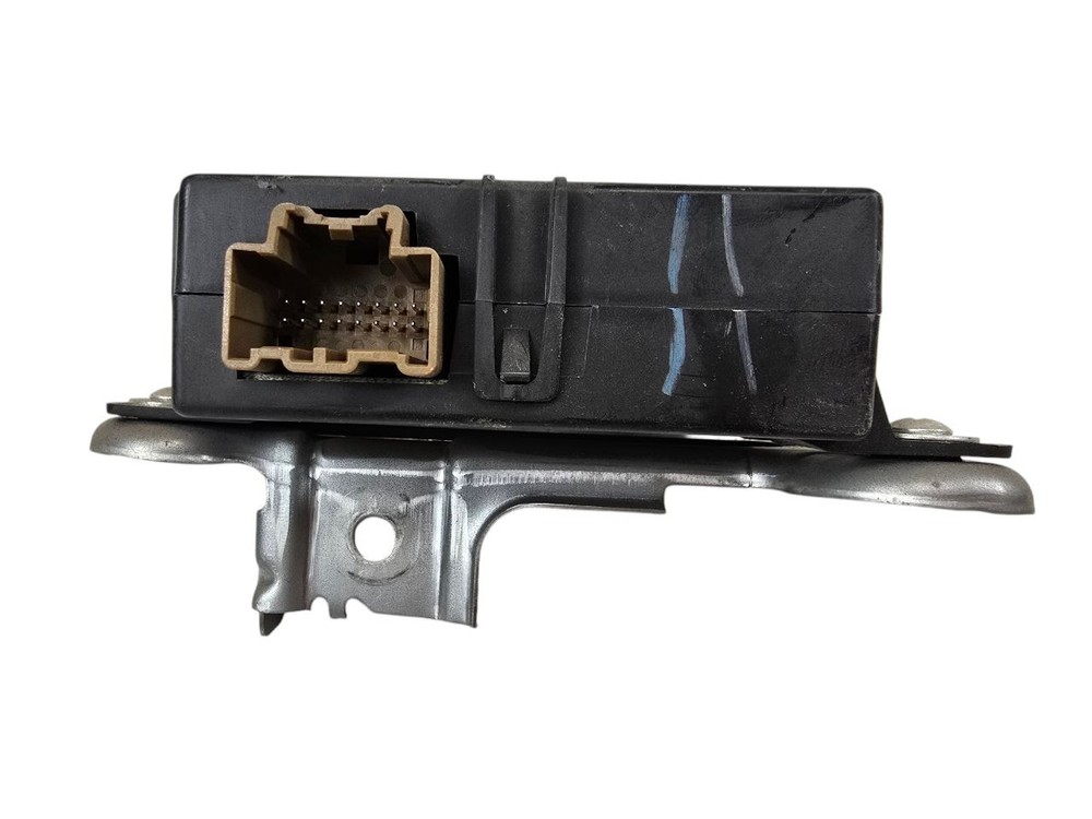 Used Blind Spot Detection System Warning Control Module fits: 2012 Honda Odyssey