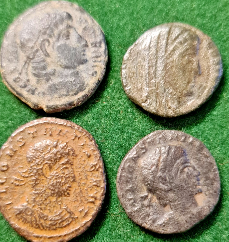 Roman Bronze 3rd-4th Century, Constantine Period AE3/4 (12 in lot)