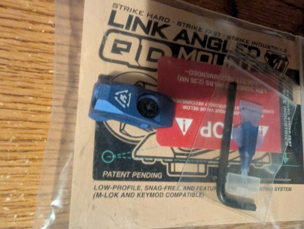 Strike Industries LINK Angled QD Mount - Blue