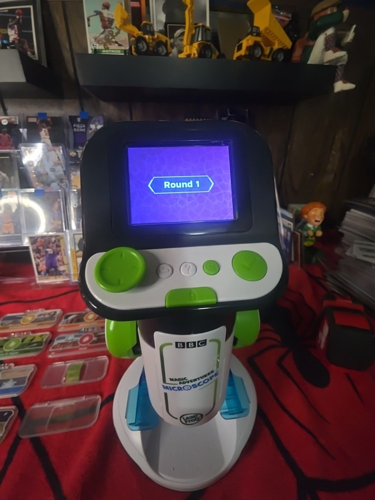 LeapFrog Magic Adventures Microscope with Seven Slides WORKING