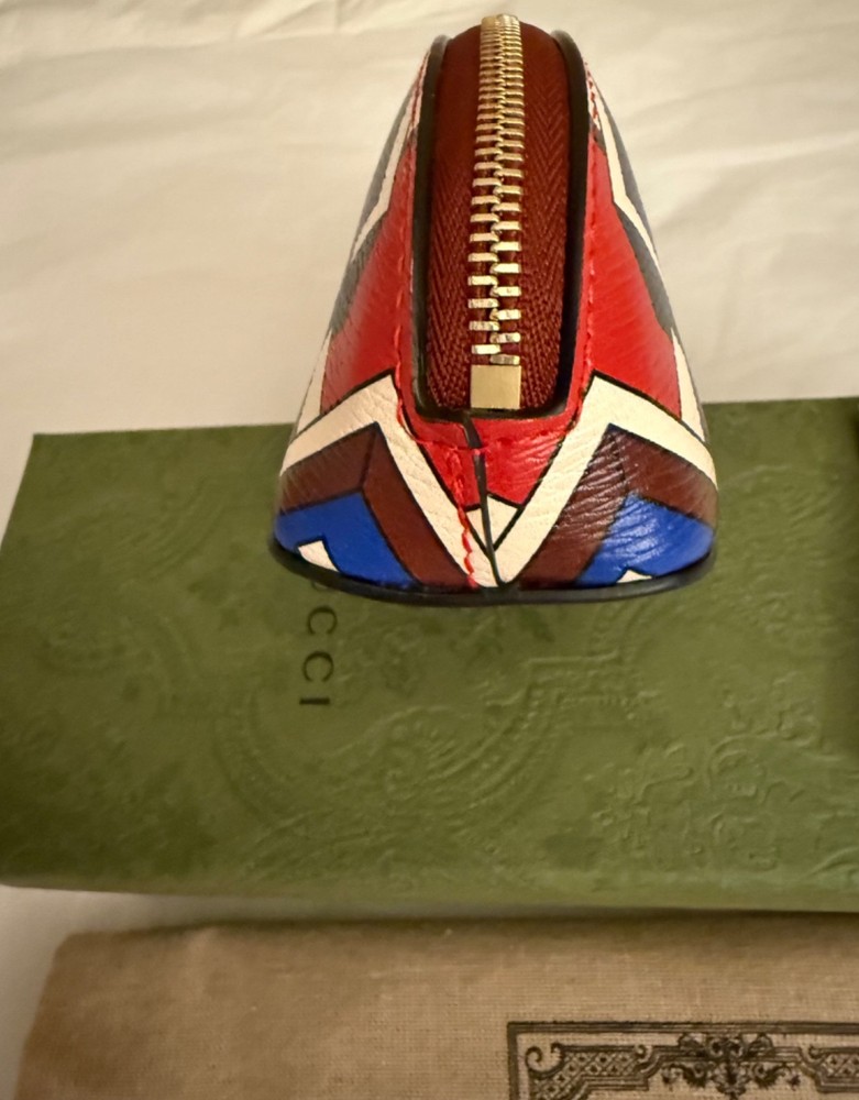 Gucci Pencil Case Pouch with Geometric “G” Gucci Logo 💝
