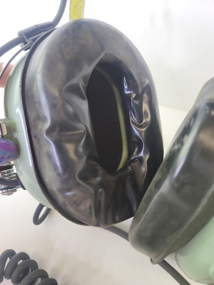 David Clark H10-76 Aviation Headset *UNTESTED