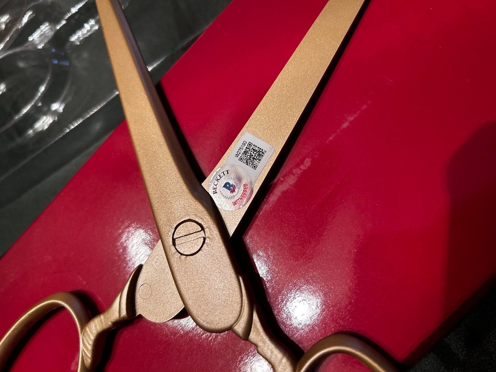 Evan Alex autographed signed scissors Us Beckett COA