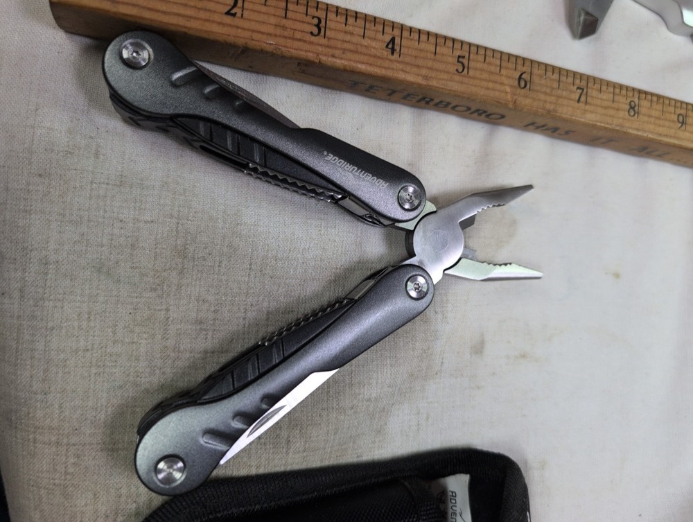 Adventuridge Stainless Steel Multitool Plier Pocket Knife