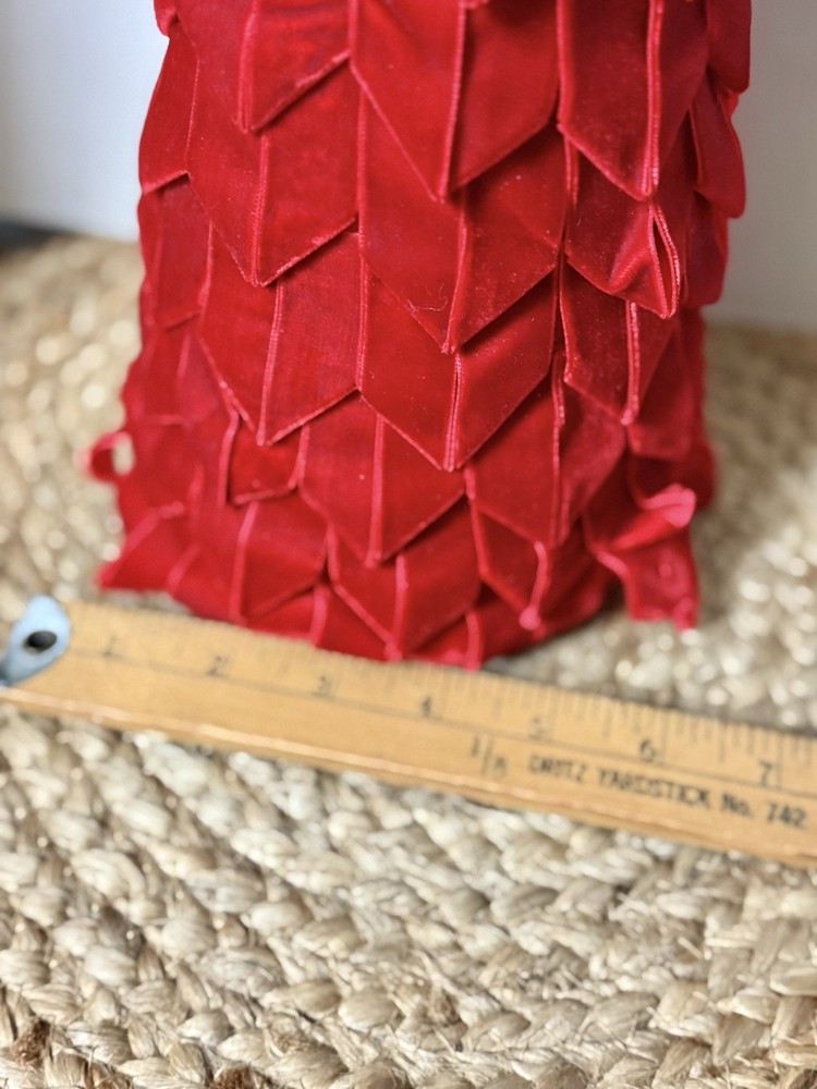 Red Velvet Christmas Tree Missing Bow Wellesley Manor 14” READ
