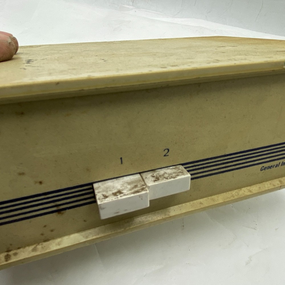 GENERAL INTERFACE SYSTEMS, INC. 4-PORT DATA SWITCH, 115496
