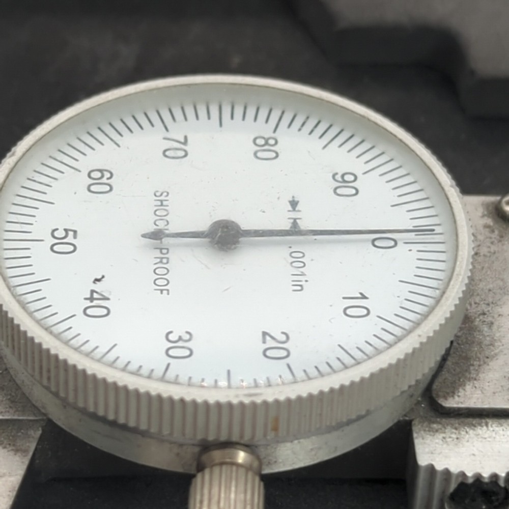 Aerospace 0-6" Shockproof Dial Caliper .001" with Hard Case