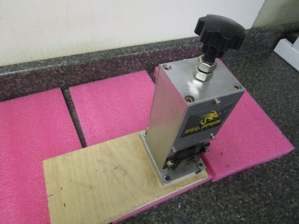 Steel Dragon Tools® WRA15 Benchtop Manual/Automatic Wire Stripping Machine