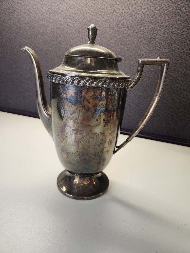 William Rogers Tea Pot hallmarked #3630 AVON Eagle Star Marked Needs Polished