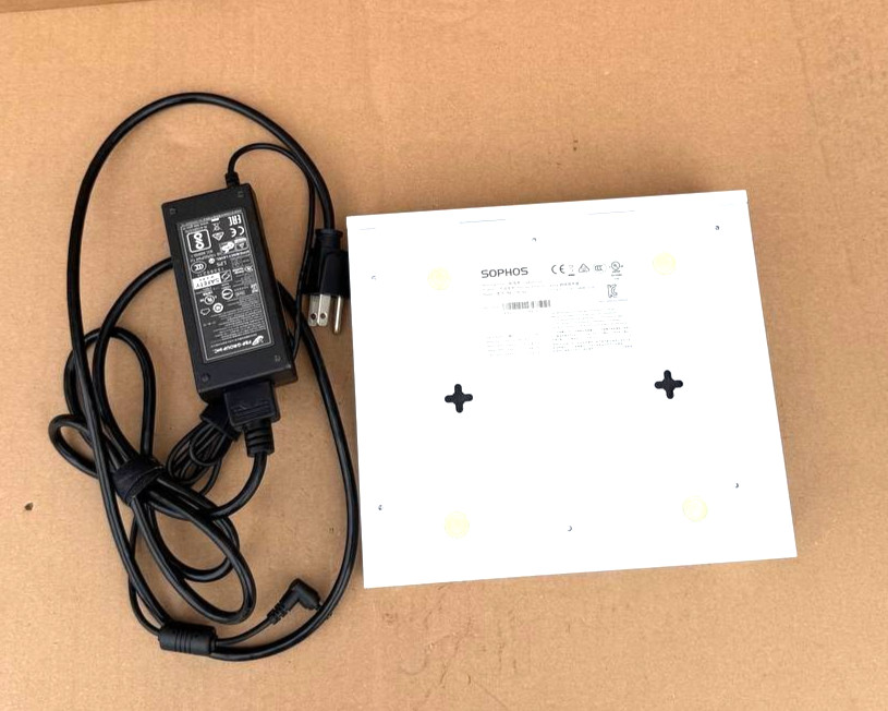 SOPHOS RED 50 Remote Ethernet Switch