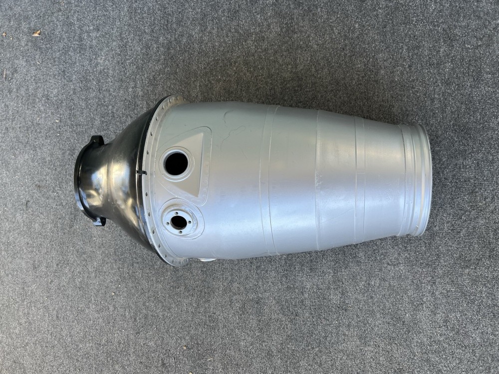 TURBINE ENGINE EXPANSION CHAMBER DISPLAY