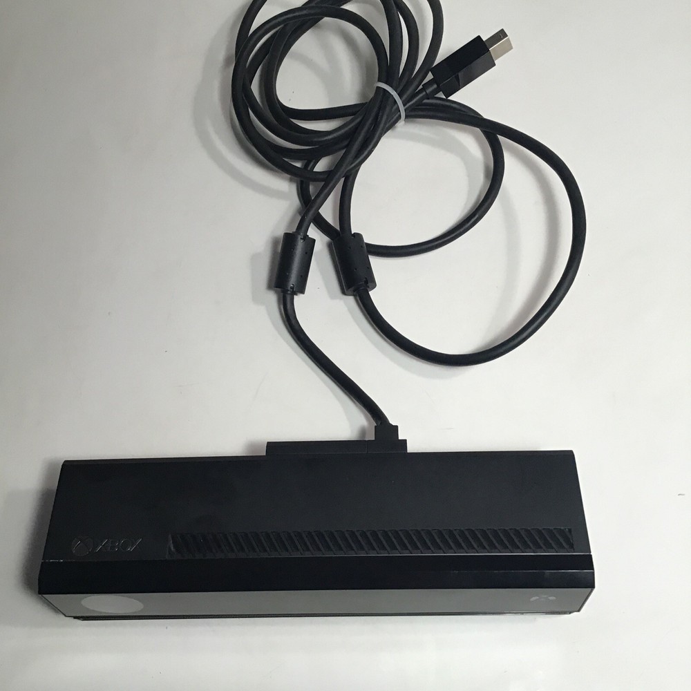 Microsoft Xbox One Black Kinect Sensor Bar Motion Camera Model 1520 Great Shape