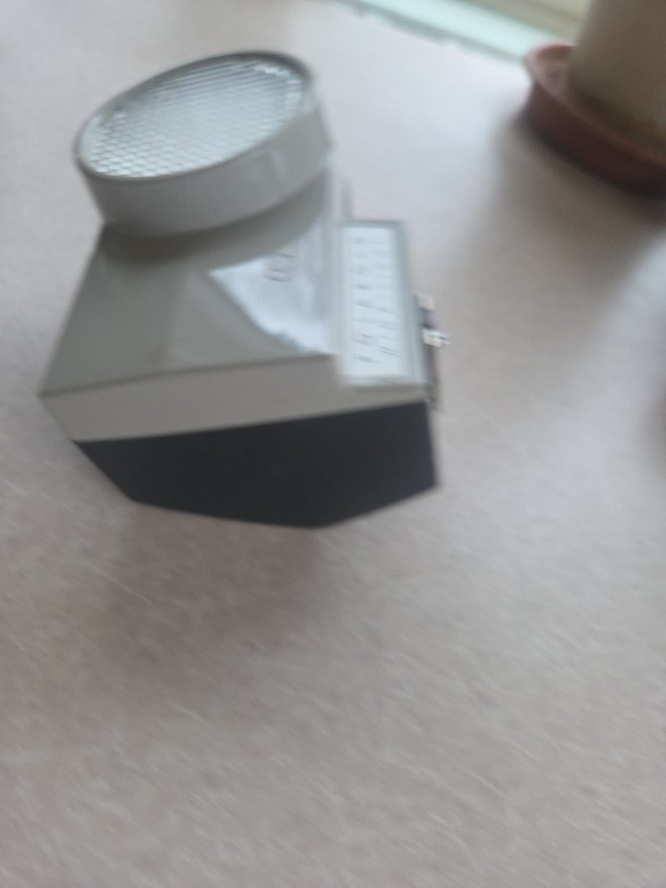 Polaroid Wink Light Flash Model 250 Used.