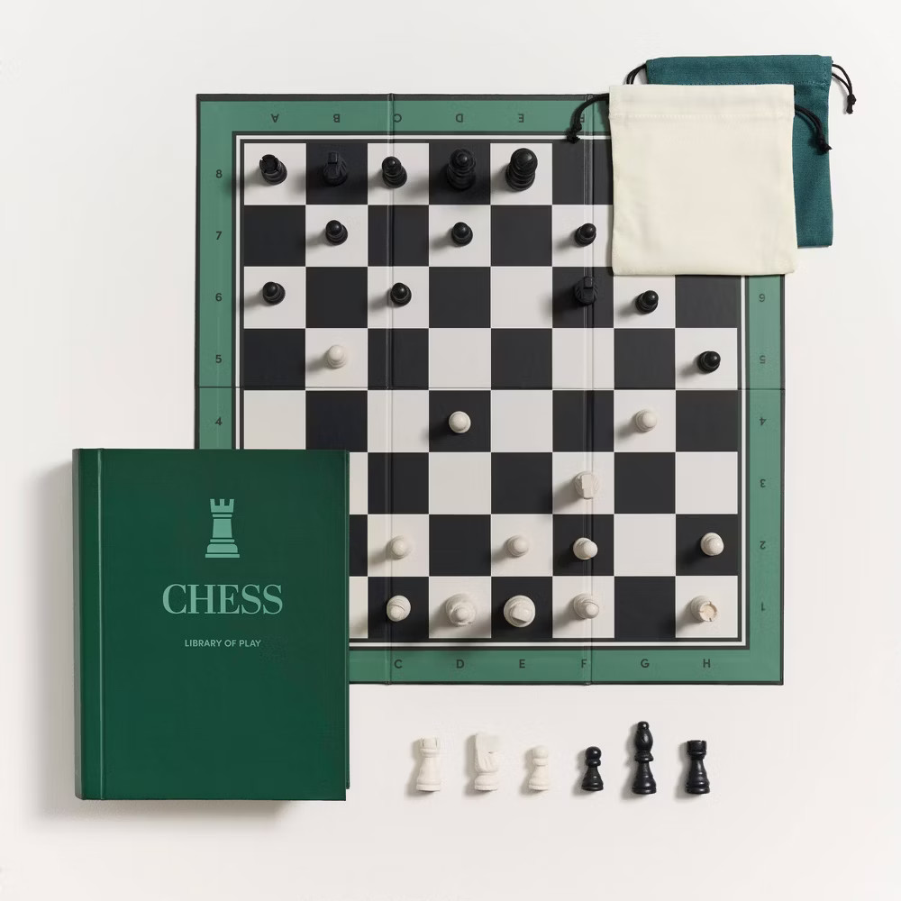 Library of Play : Chess