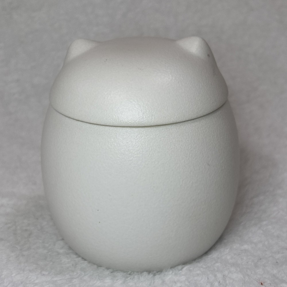 Multiuse Small White Ceramic Canister Loose Leaf Tea Container with Airtight Lid
