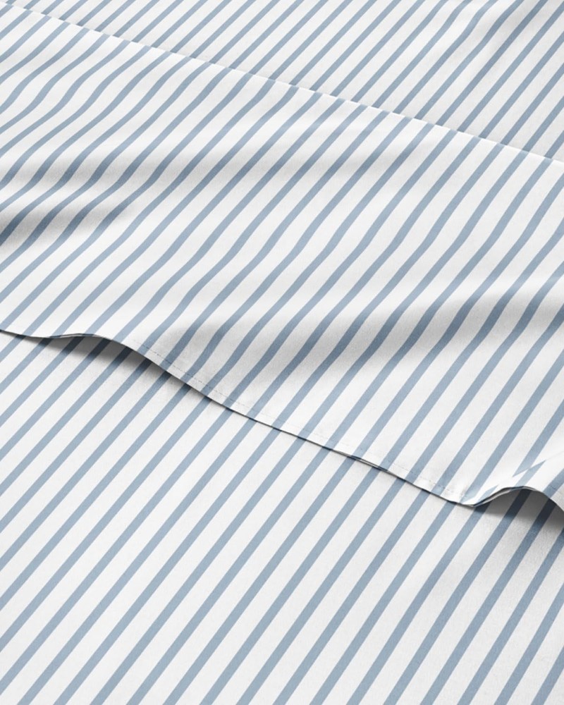 Striped Sheets - Blue & White Striped Sheets - 1 Flat & 1 Fitted & 2 Pillowca...
