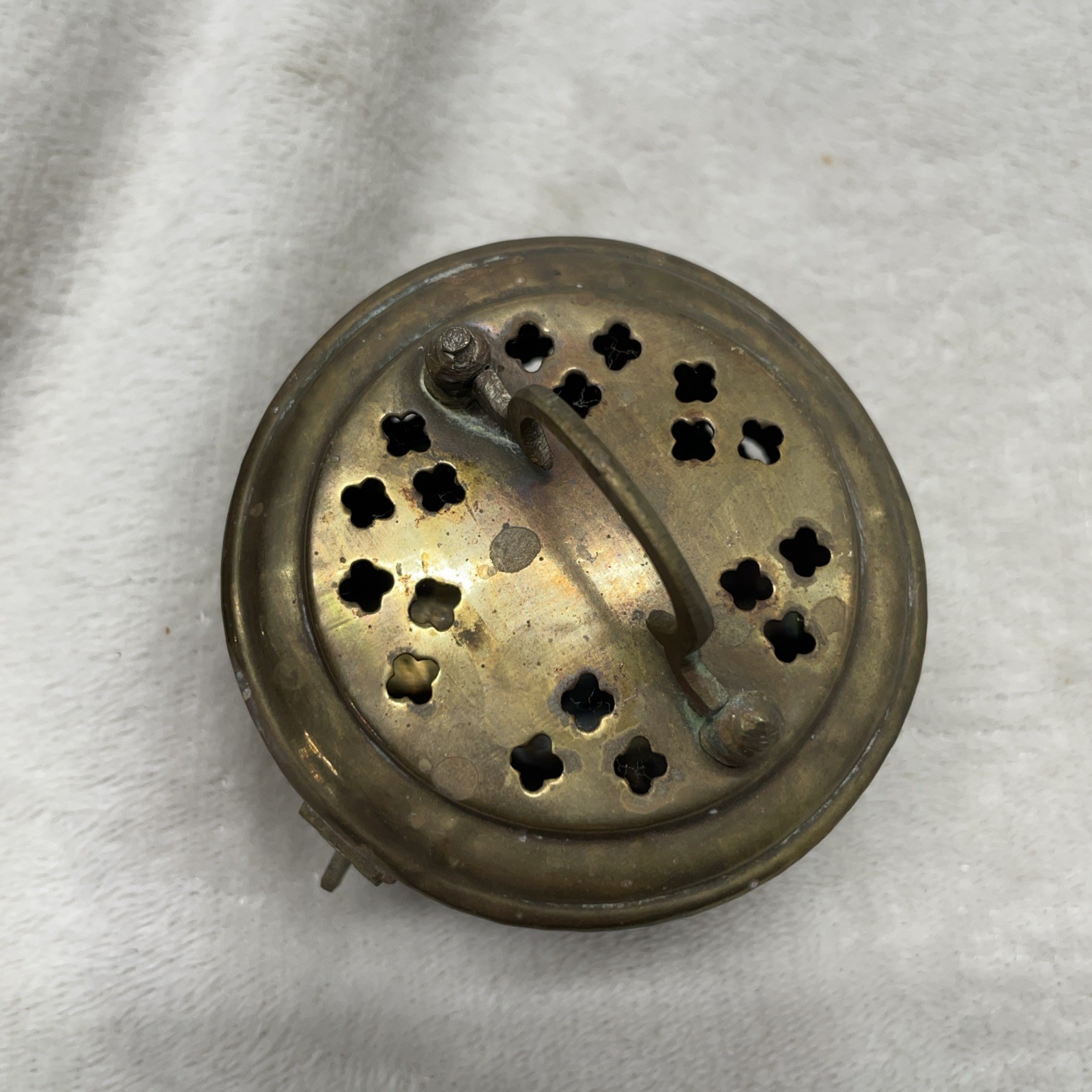 Vintage Brass Cricket Box Patina Footed Pierced Hinged Lid Handle Trinket Asian