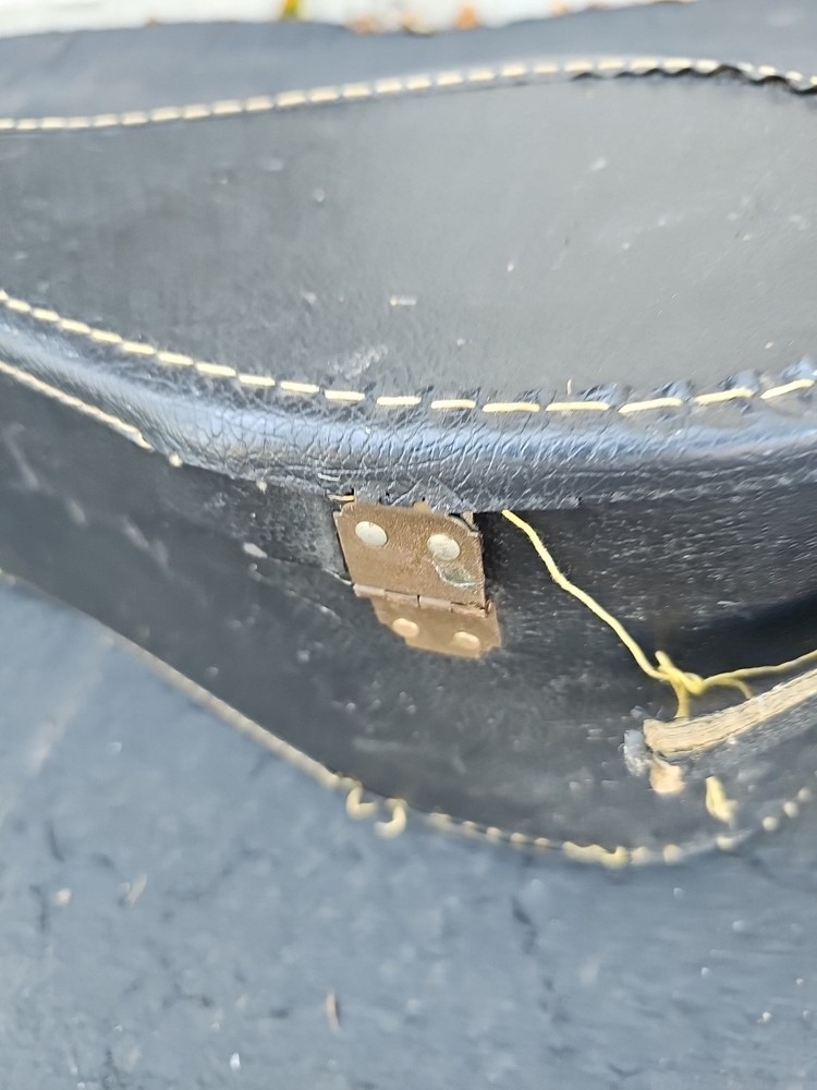 egmond guitar With Case. Used