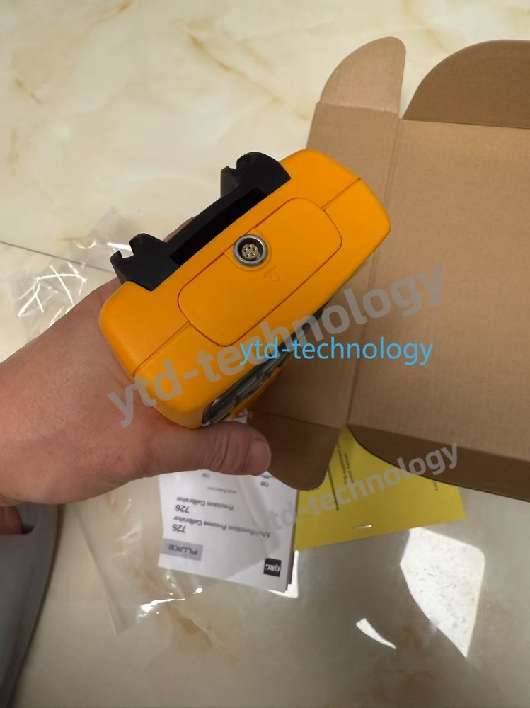 Fluke 726 Multifunction Process Calibrator Calibrated /NICE/ stock