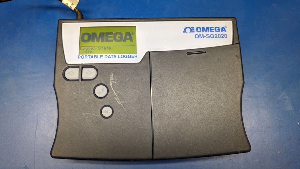 Omega Engineering OM-SQ2040 Portable Data Logger - Good Working Condition