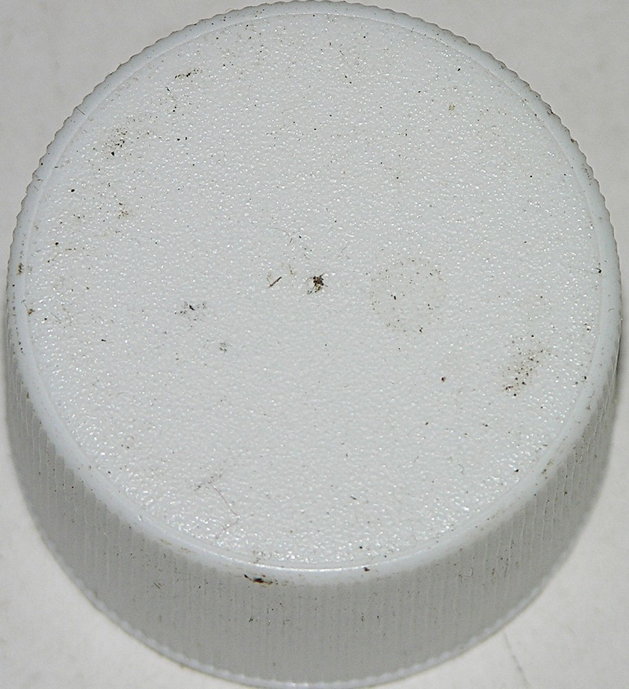 MEC (2) Plastic Bottle Cap #304C