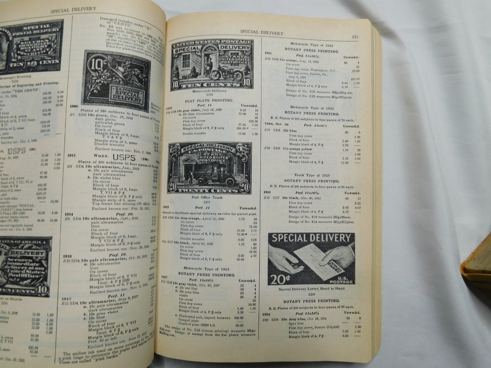 (2) Scott Stamp Catalogues - 1940 Standard Postage & 1976 U.S. Stamp Specialized