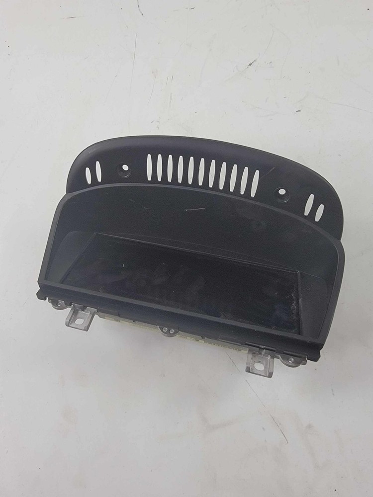 08-13 BMW E90 E92 E93 M3 OEM On Board Navigation Radio Info Screen Display