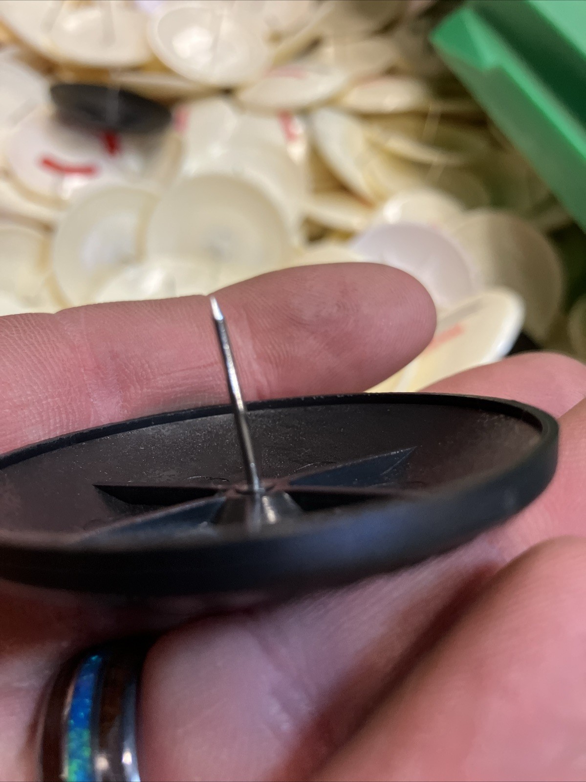 Lot Of 100 USS Security Ink Clothing Tags, Anti-Theft Pins for Retail Store Used