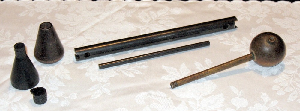 MUZZLELOADERS BLACK POWDER PISTOL LOADING SHOOTING ACCESSORIE TOOLS