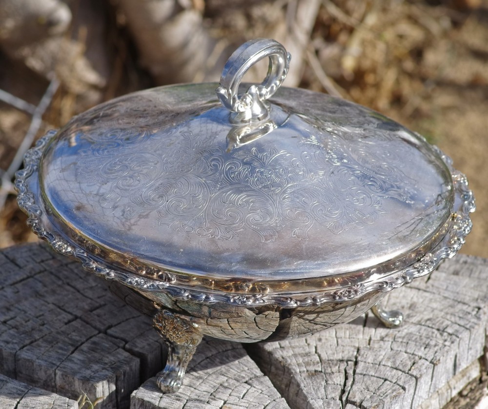 VINTAGE Silver Plate CHAFING DISH Large 10 1/2" by ONEIDA Made in USA c.1960's