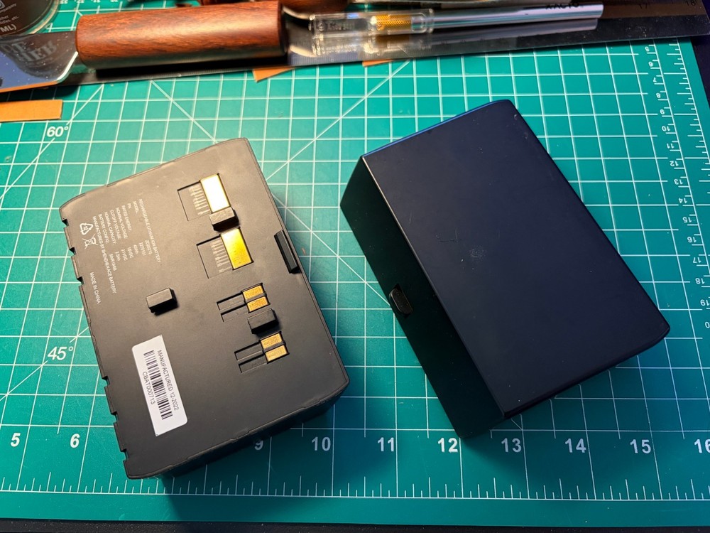 Paul c Buff Celestial Battery x2 (See cond.)