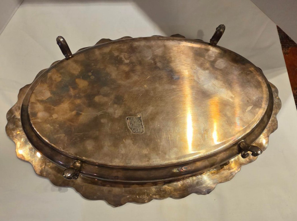 Silver Plated Oval Footed Serving Dish w/Pyrex 3qt Glass Insert 20" x 13"