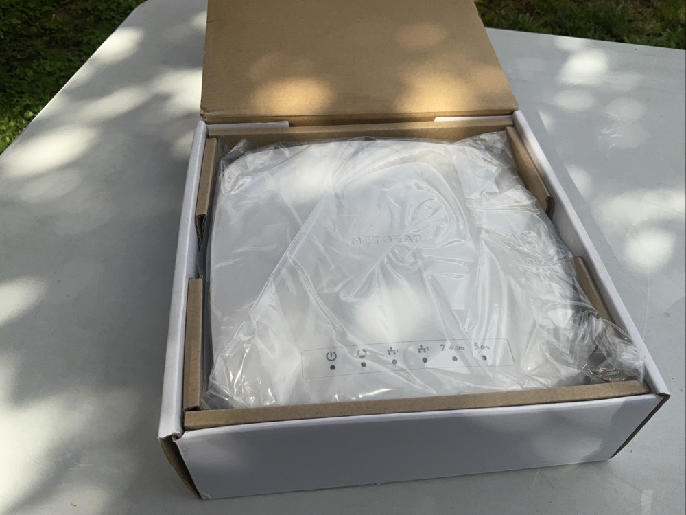 NETGEAR Insight Managed Smart Cloud Wirelesss Access Point WAC510 802.11ac