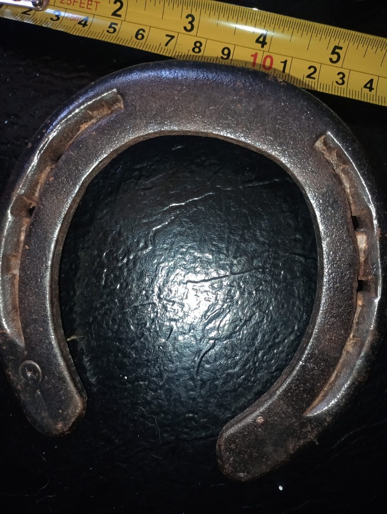 Antique Tack Horseshoes