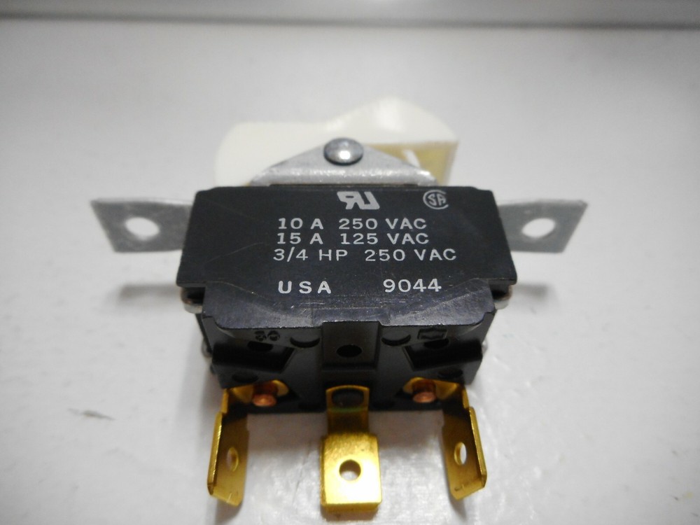 NOS 8911K494 TOGGLE SWITCH