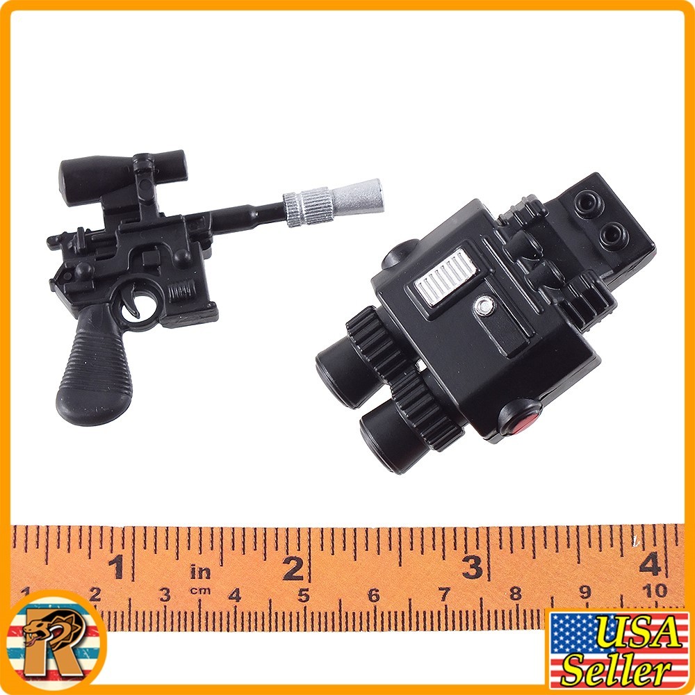 Luke Skywalker 100th - Pistol & Macrobinoculars - 1/6 Scale - Hasbro - Figures