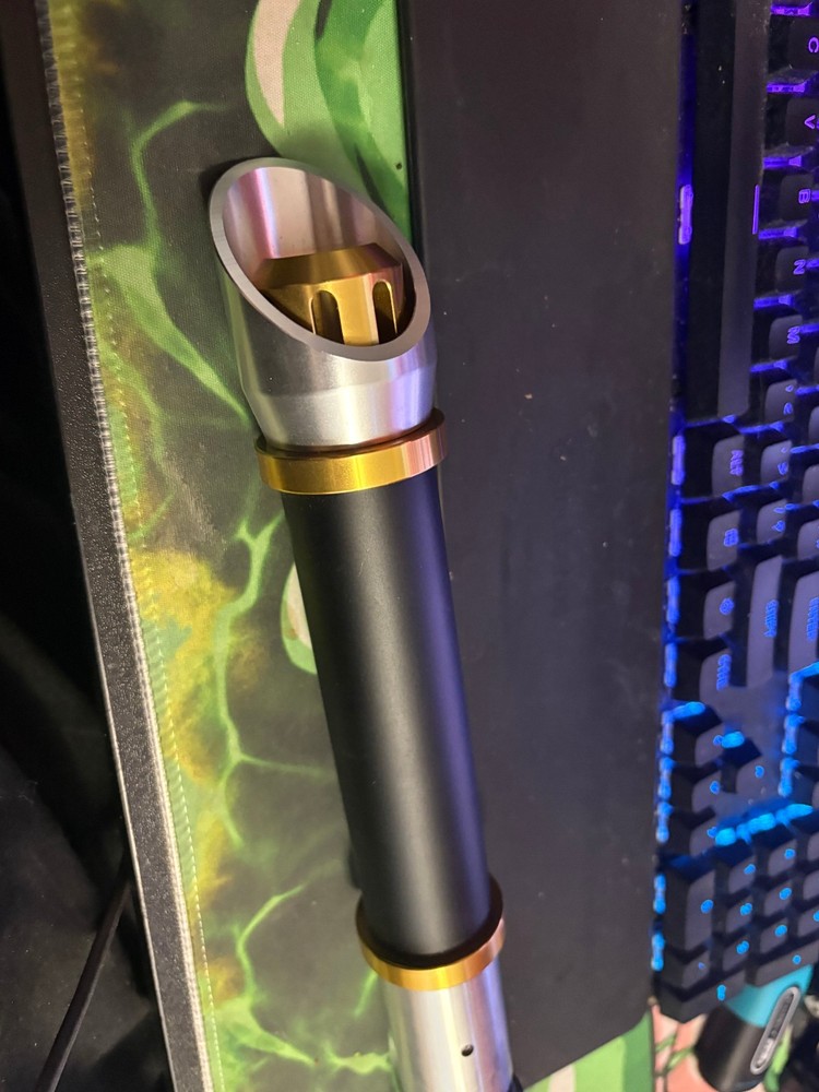 LightSaber RGB Baselit
