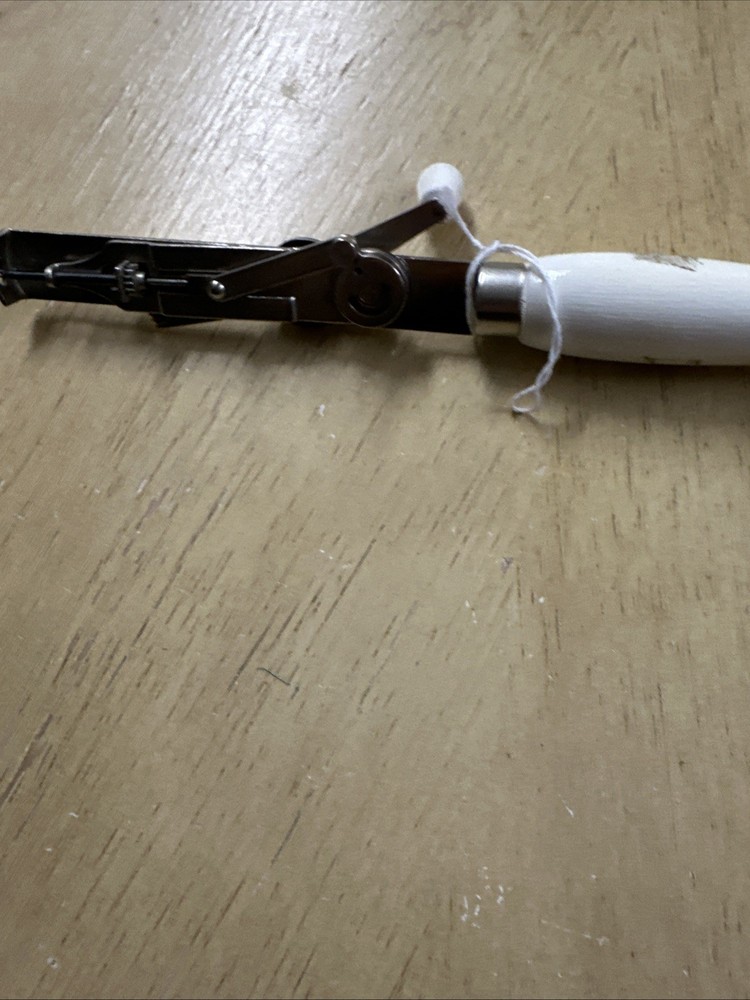 Vintage Punch Needle Tool 186