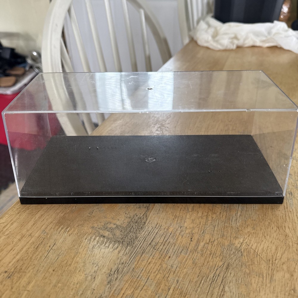 ERTL Stackable Clear Acrylic Display Case w/Black Base for 1/24 Diecast