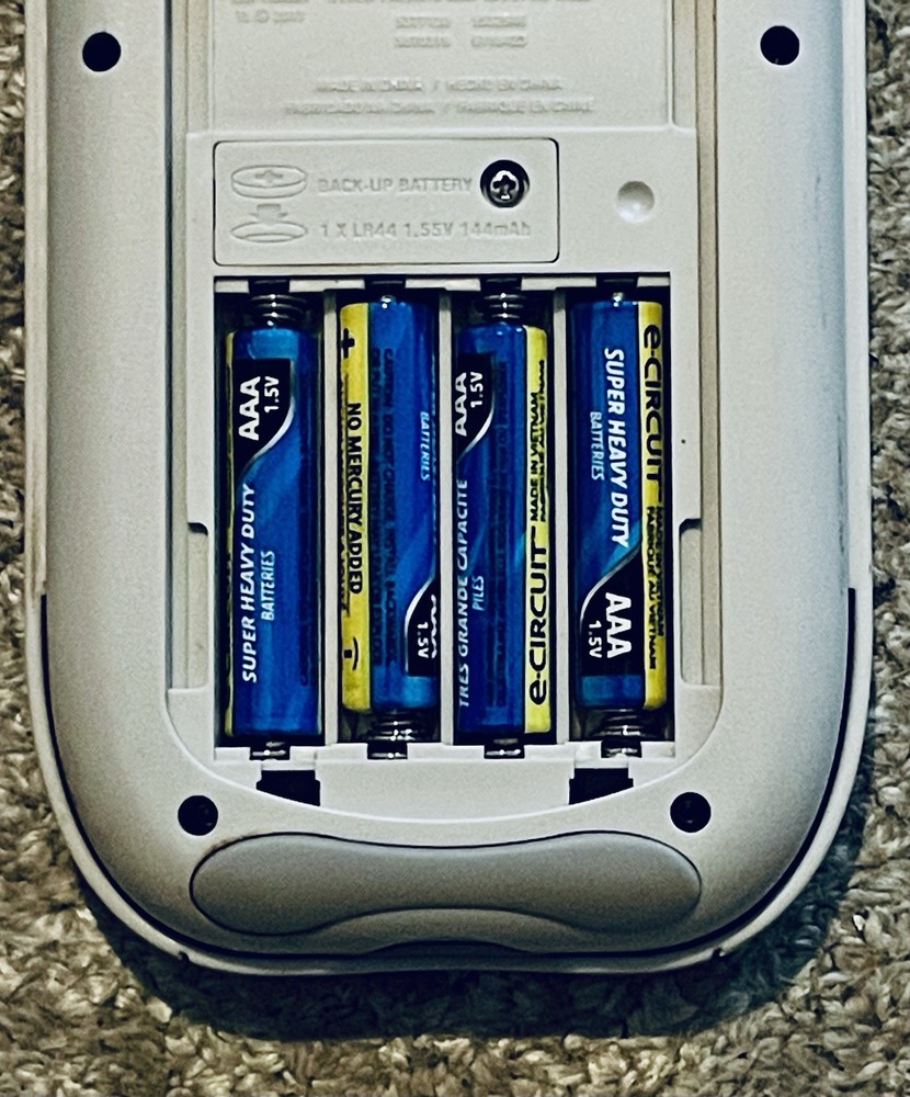 Texas Instruments TI-84 Plus Silver Edition Graphing Calculator Tested Working