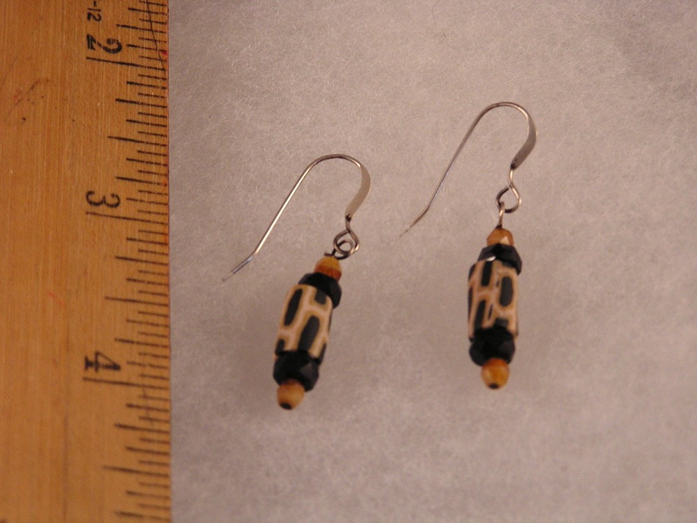 Animal Print Giraffe Spots Earrings EA28