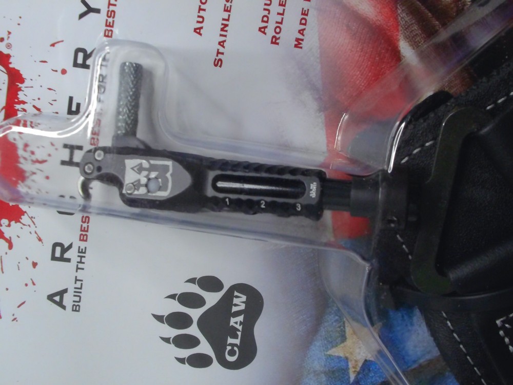 New B3 Archery The Claw Trigger Release Swivel Stem Black