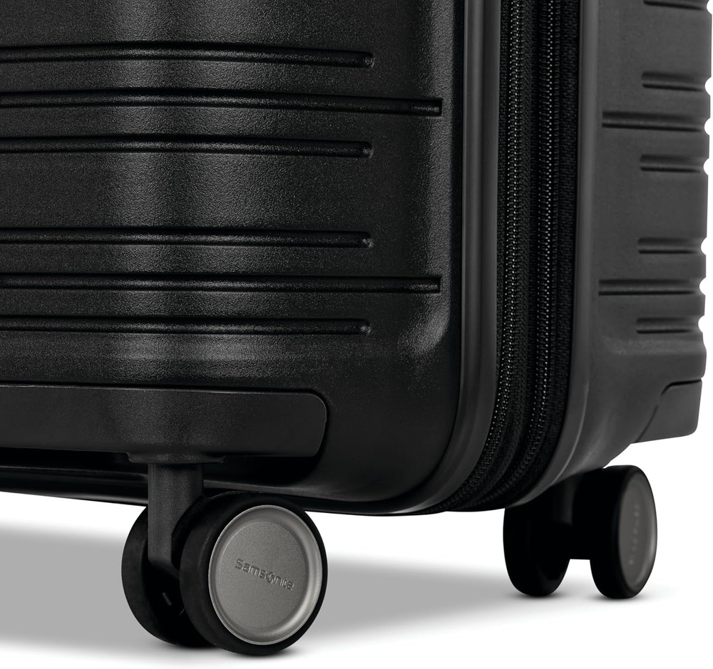 Elevation plus - Large Hardside Luggage - Scratch Resistant Polypropylene Shell,
