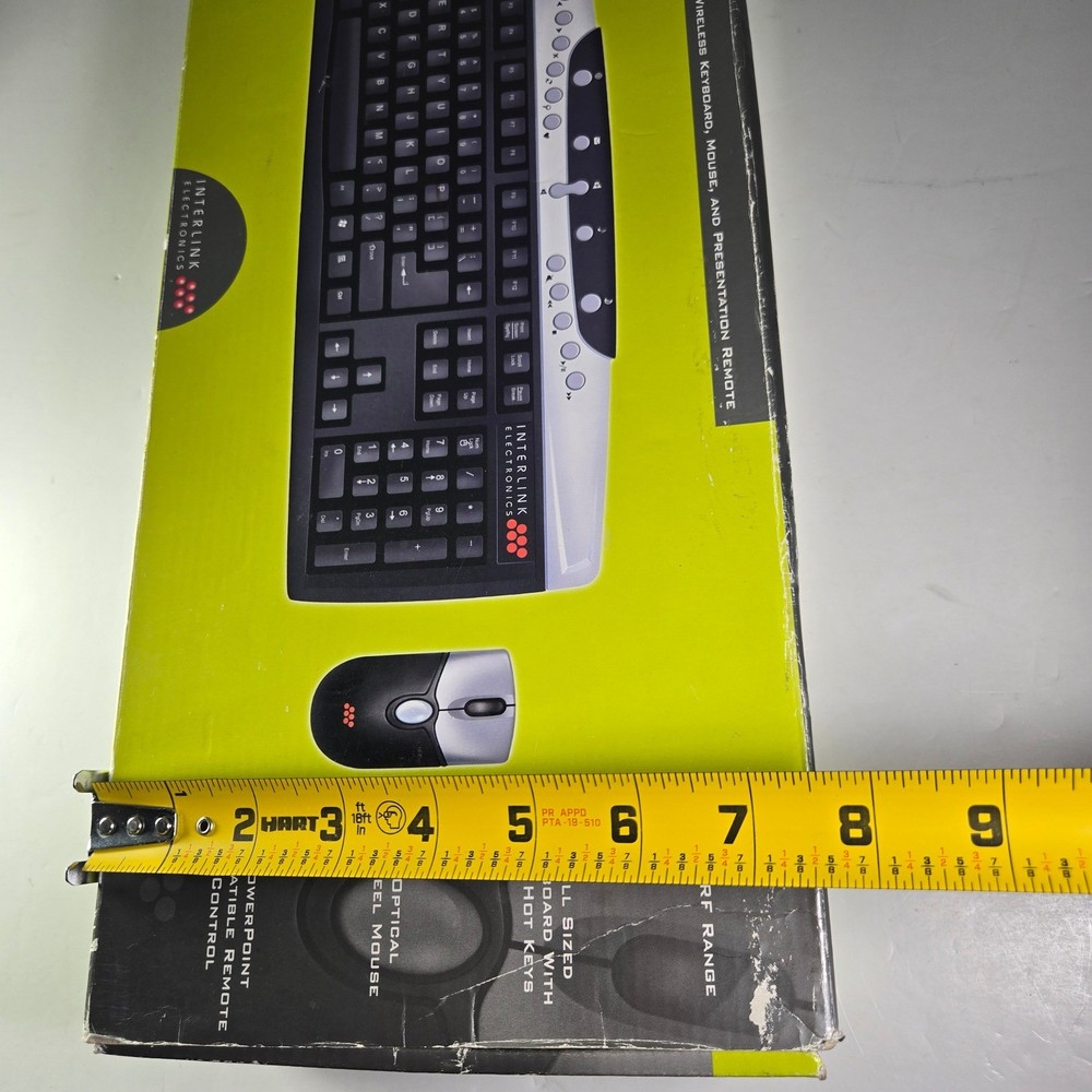 VersaPoint Communicator Wireless Keyboard Mouse and Presentation Remote Set