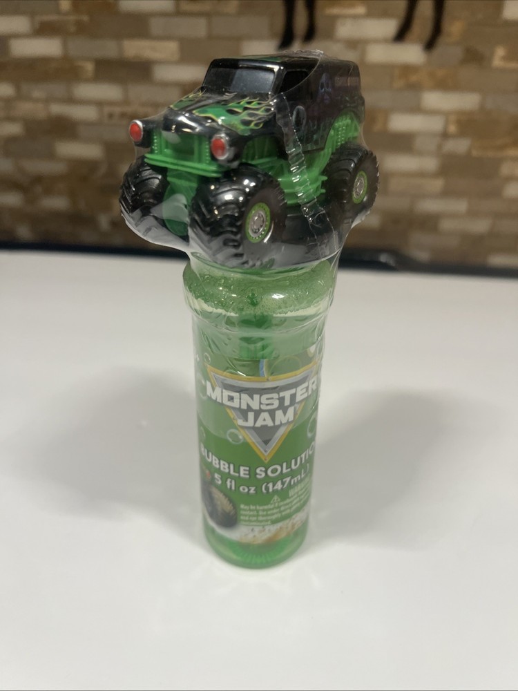 Monster Jam Bubble Solution 5 fl oz (147ml)