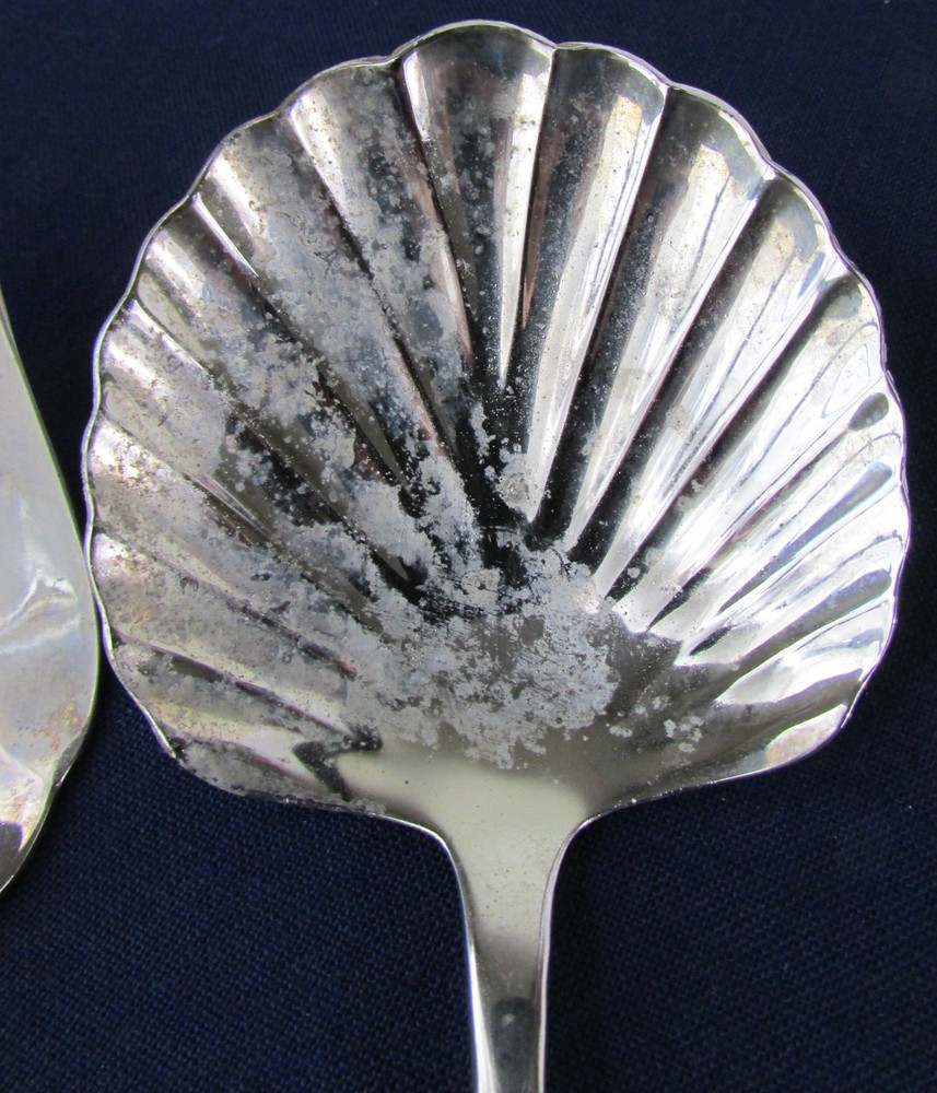 2 PIECE SERVING SET! Vintage ELEGANCE silverplate: BAROQUE pattern: LOVELY