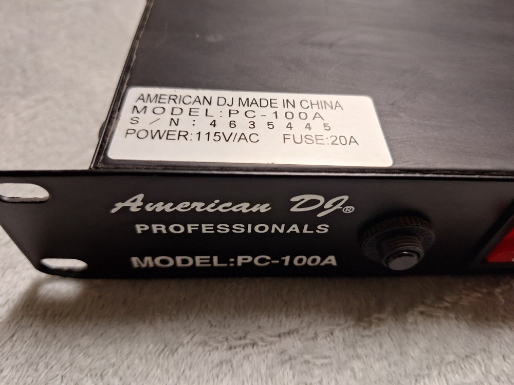 ADJ PC-100A 8-Switch ON/OFF Power Center